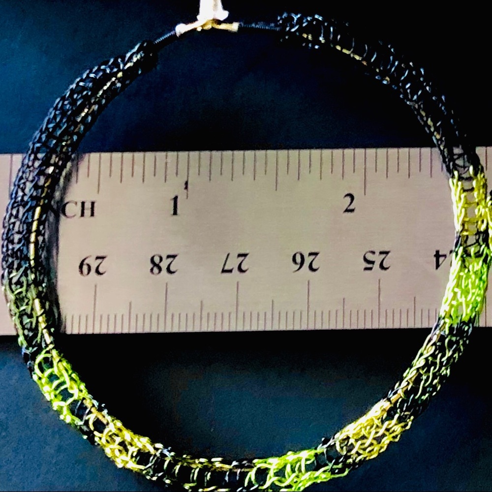 2.5” Lightweight Handmade Color Block Hoop Earring - Picture 4 of 8